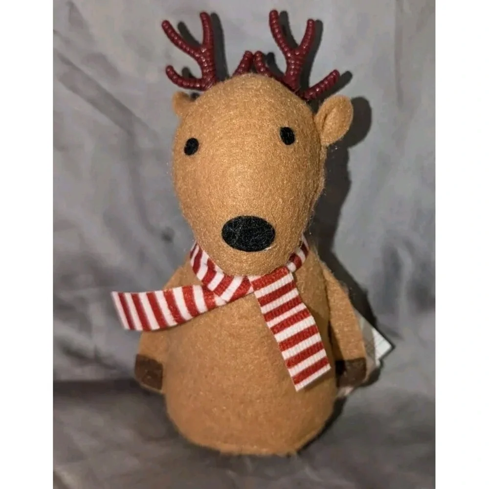 Small Plush Reindeer Christmas Decor Target Bullseye Playground NWT NEW